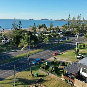 https://yeppoon-beachhouse.queenslandhotels.net